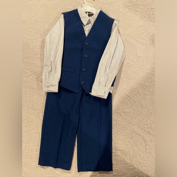 Andrew Fezza boys size 7 suit - Picture 3 of 5